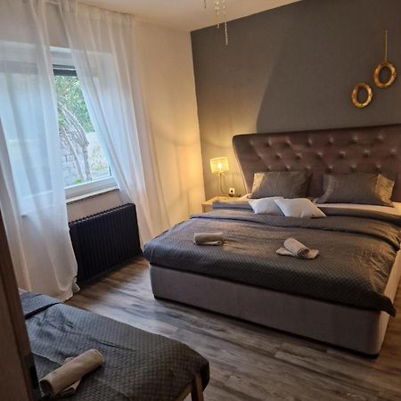 Apartmans Robo Koper Eksteriør bilde